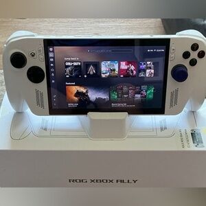 ROG XBOX Ally Z2a 16gb Ram 512gb ssd windows 11